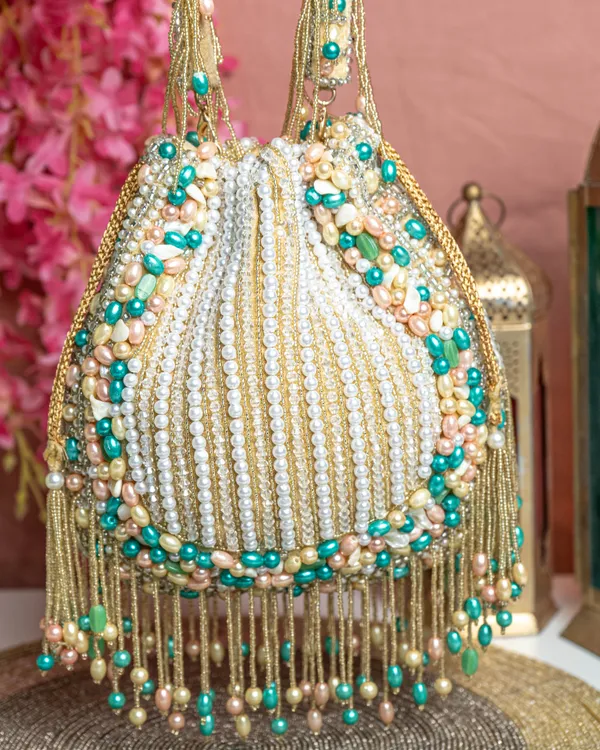 Liora_Bead_Bloom